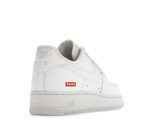 Nike Air Force 1 Low Supreme Blanca