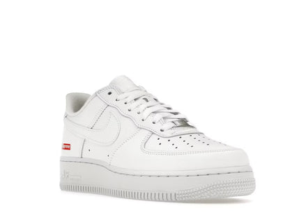 Nike Air Force 1 Low Supreme Blanca