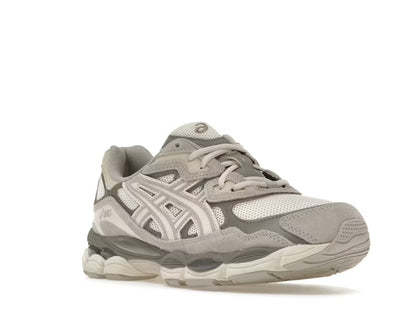 ASICS Gel-NYC en gris ostra
