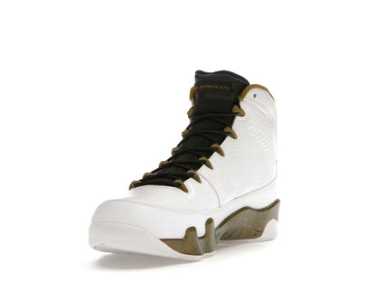 Jordan 9 Retro Statue