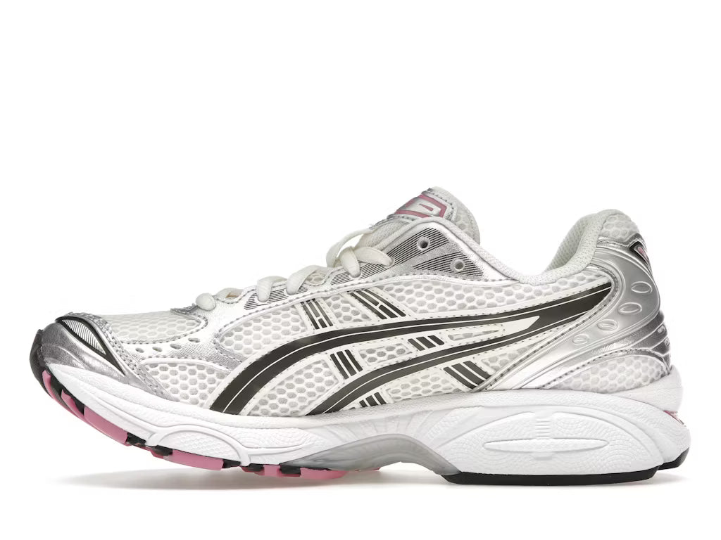 ASICS GEL-Kayano 14 en rosado y crema