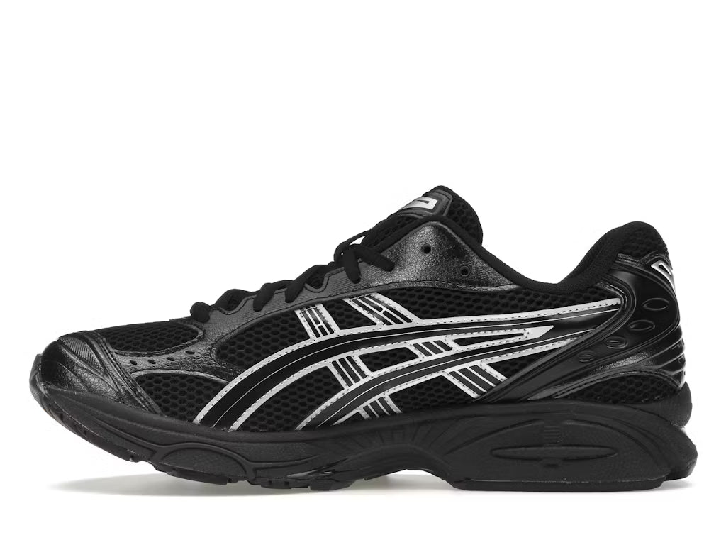 ASICS Gel-Kayano 14 en negro y plateado puro
