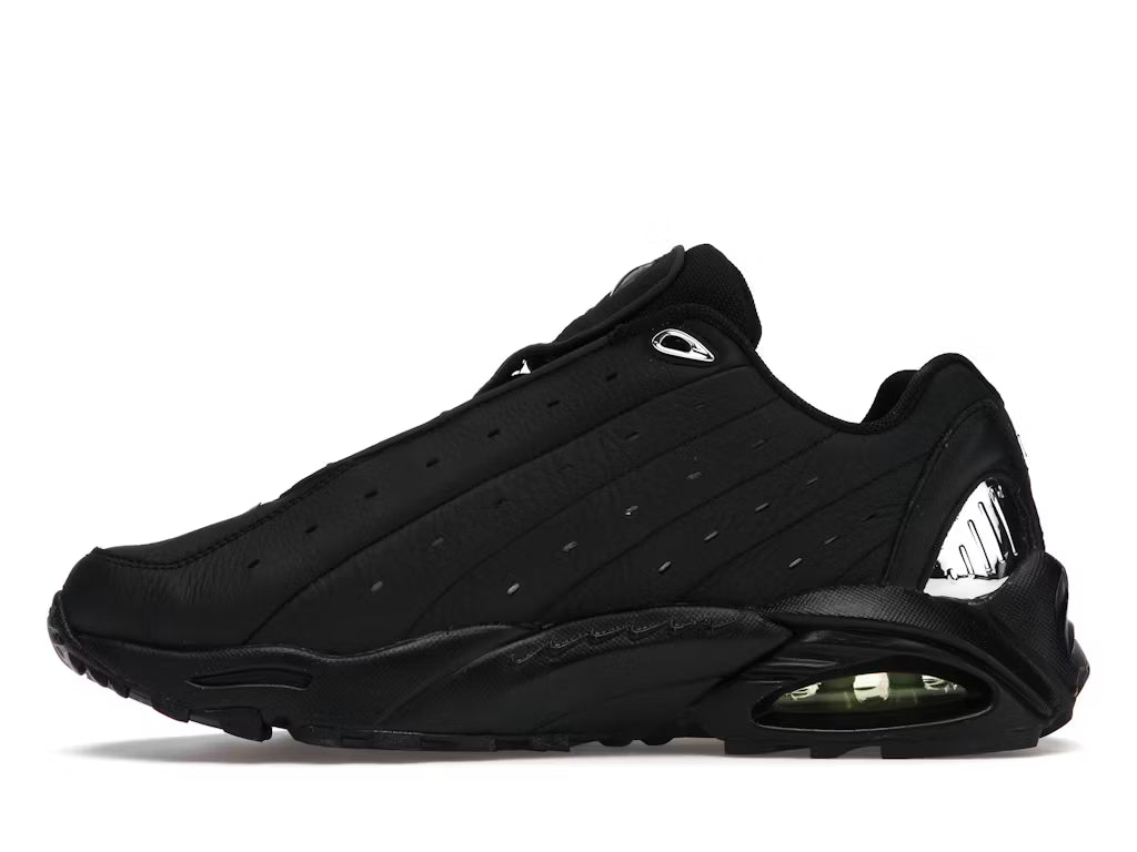 Nike Hot Step Air Terra Drake NOCTA Triple Negro