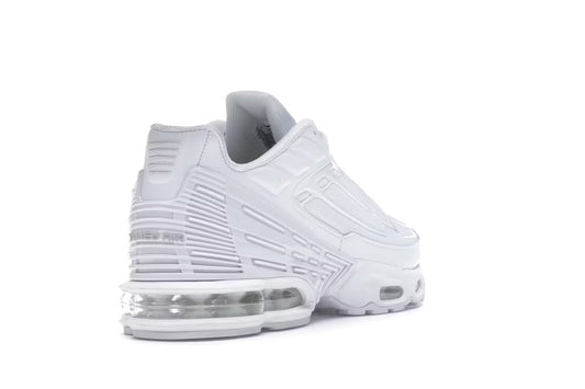Nike Air Max Plus 3 en blanco monocromático