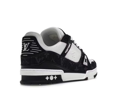 Louis Vuitton LV Trainer en blanco y negro