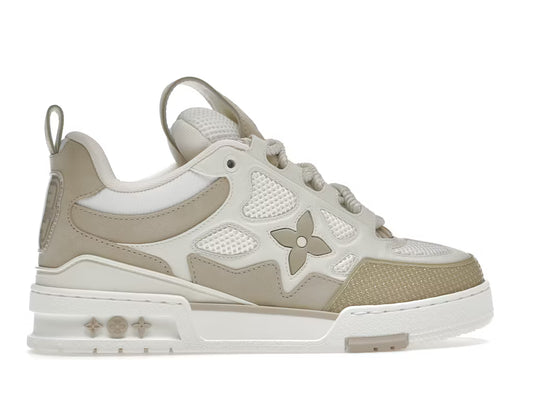 Louis Vuitton LV Skate Sneaker en beige y blanco