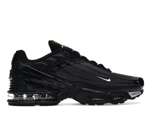 Nike Air Max Plus 3 en negro y gris claro