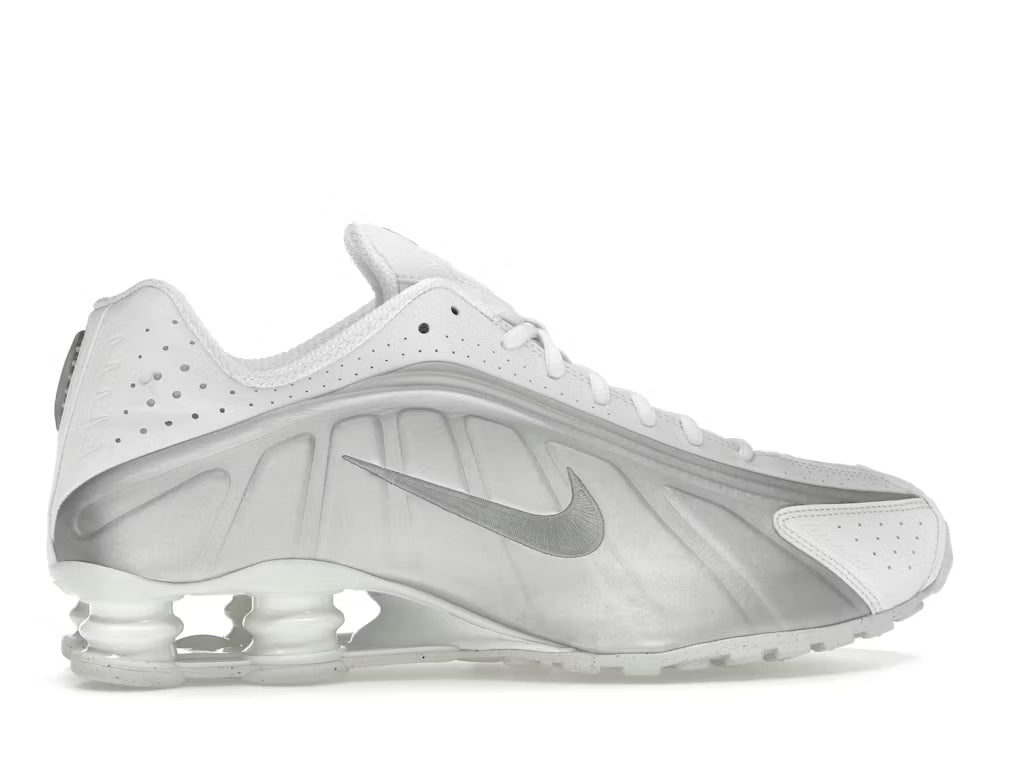 Nike Shox R4 en blanco carmesí brillante plateado metalizado