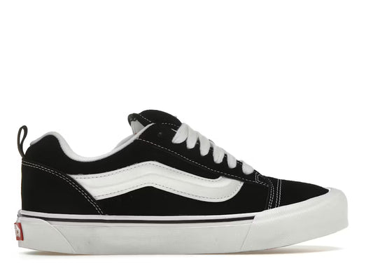 Vans Knu Skool en blanco y negro